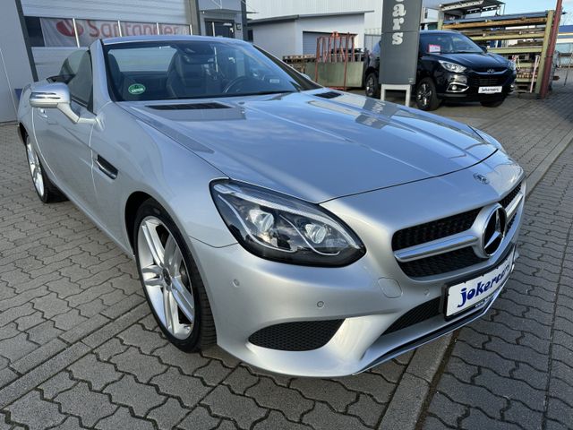 Mercedes-Benz SLC 180 Airscarf+Pano+Sportpaket+LED neuwertig