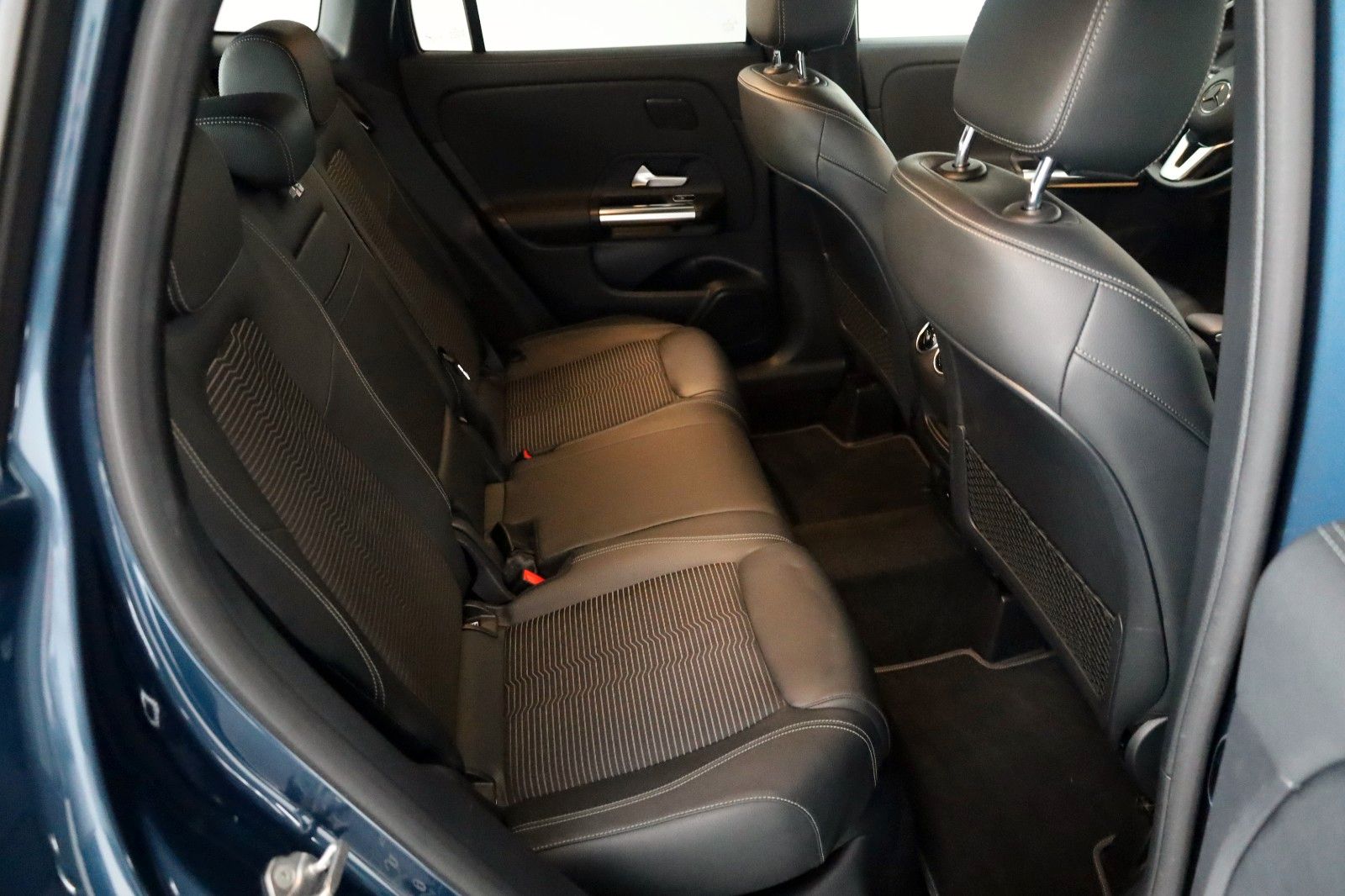 Fahrzeugabbildung Mercedes-Benz GLA 200d Style, 4Matic,NAVI,LED,T.Leder,Pano