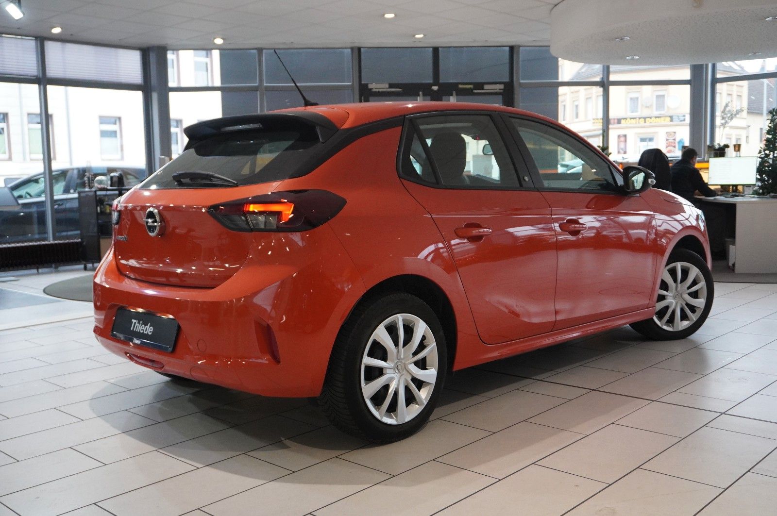 Fahrzeugabbildung Opel Corsa-e  EDITION 50kwh/7,4KW/KLIMA/ALLWETTER