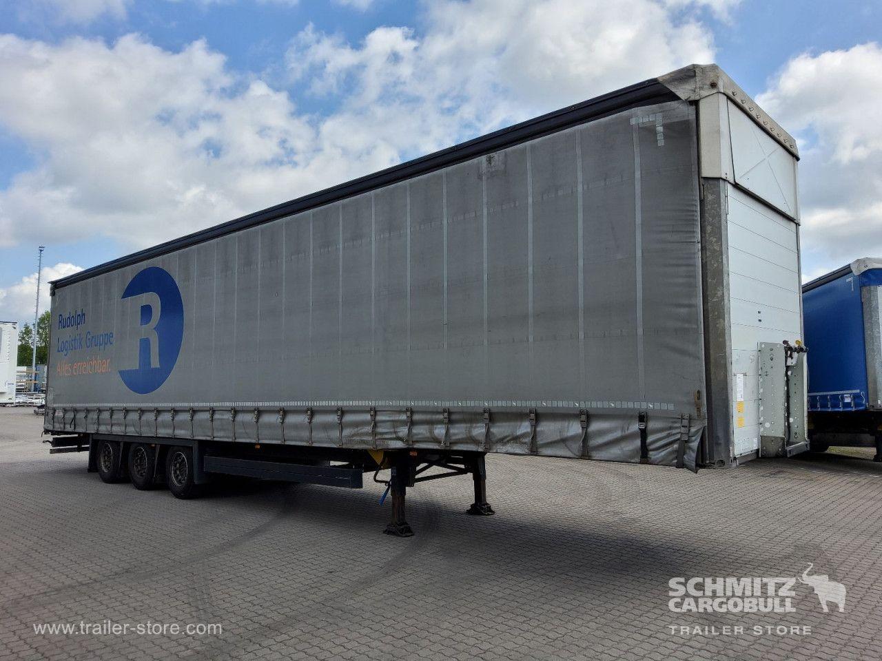 Schmitz Cargobull Curtainsider Mega Getränke