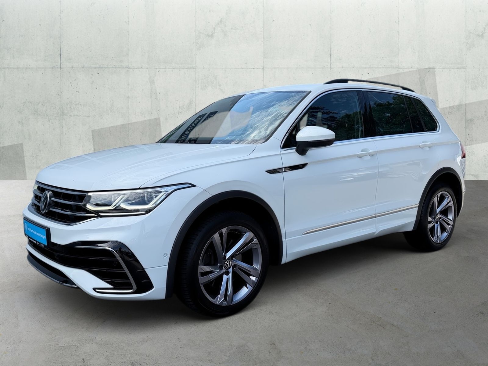 Volkswagen Tiguan 2.0 TDI DSG R-Line 4MOTION AHK KAMERA foto 3