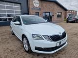 Skoda Octavia Clever *TÜV Neu/Scheckh./Navi/LED/SHZ/*