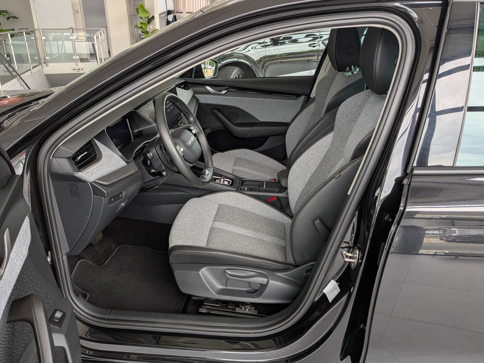 Fahrzeugabbildung SKODA Octavia 1.5TSI mHEV DSG ACC Style AHK 17" 5J-Gar