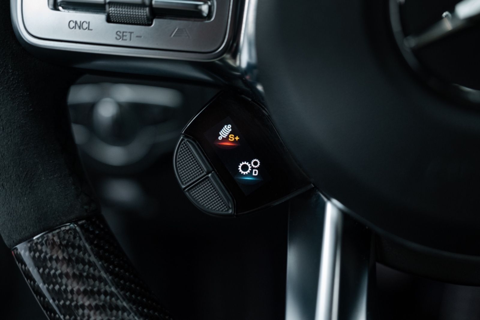 Fahrzeugabbildung Mercedes-Benz GLC 63 S AMG BUSINESS/HUD/PANO/NIGHT/BURM