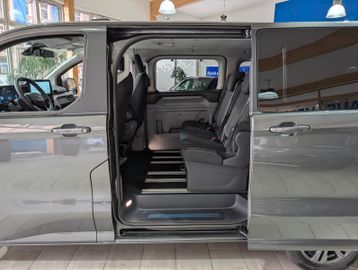 Ford Tourneo Custom 2.0 EcoBlue L1 Titanium