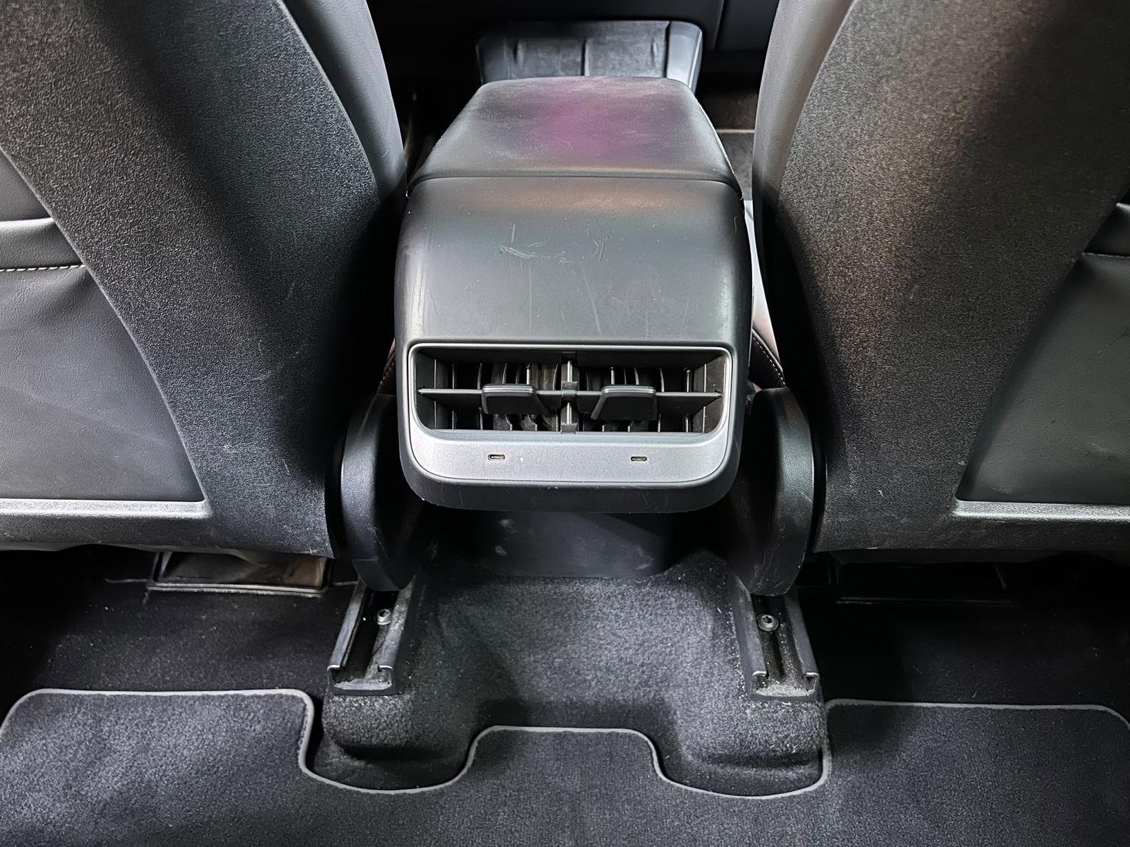 Tesla Model Y Long Range Dual AWD LED NAV SHZ 360 ACC foto 24