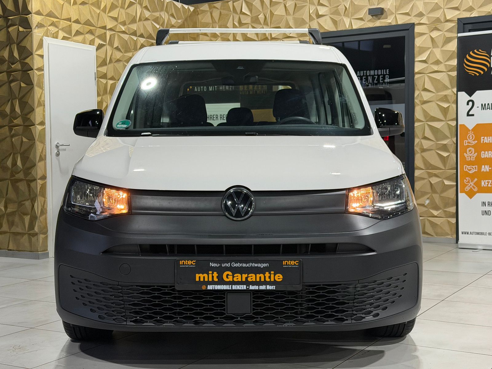 Fahrzeugabbildung Volkswagen Caddy /5-SITZER/BLUETOOTH/AUTO-HOLD/ACC