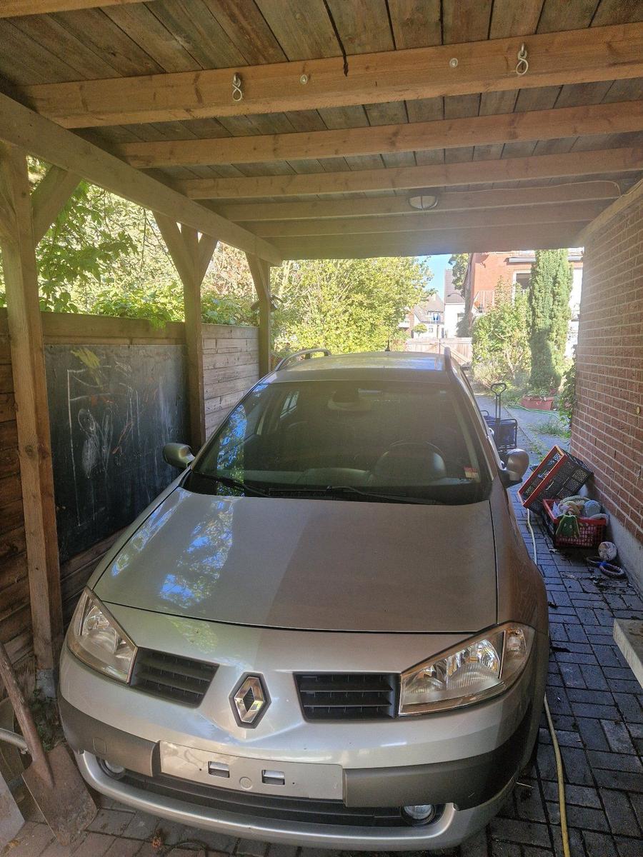 Renault Megane 2005 — rear view