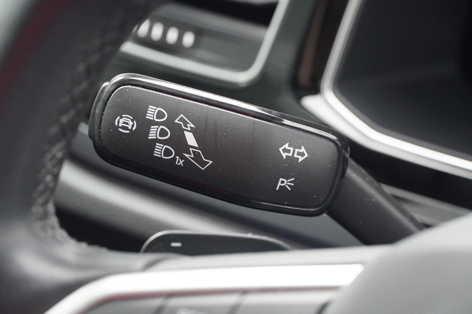 Volkswagen Taigo 1.0 R-Line LED Sitzheizung Kamera Navi DAB, миниатюра 28