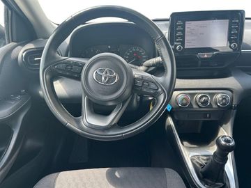 Toyota Yaris - 8