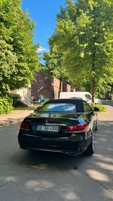 Mercedes-Benz 220 - Mercedes-Benz 220: Cabrio
