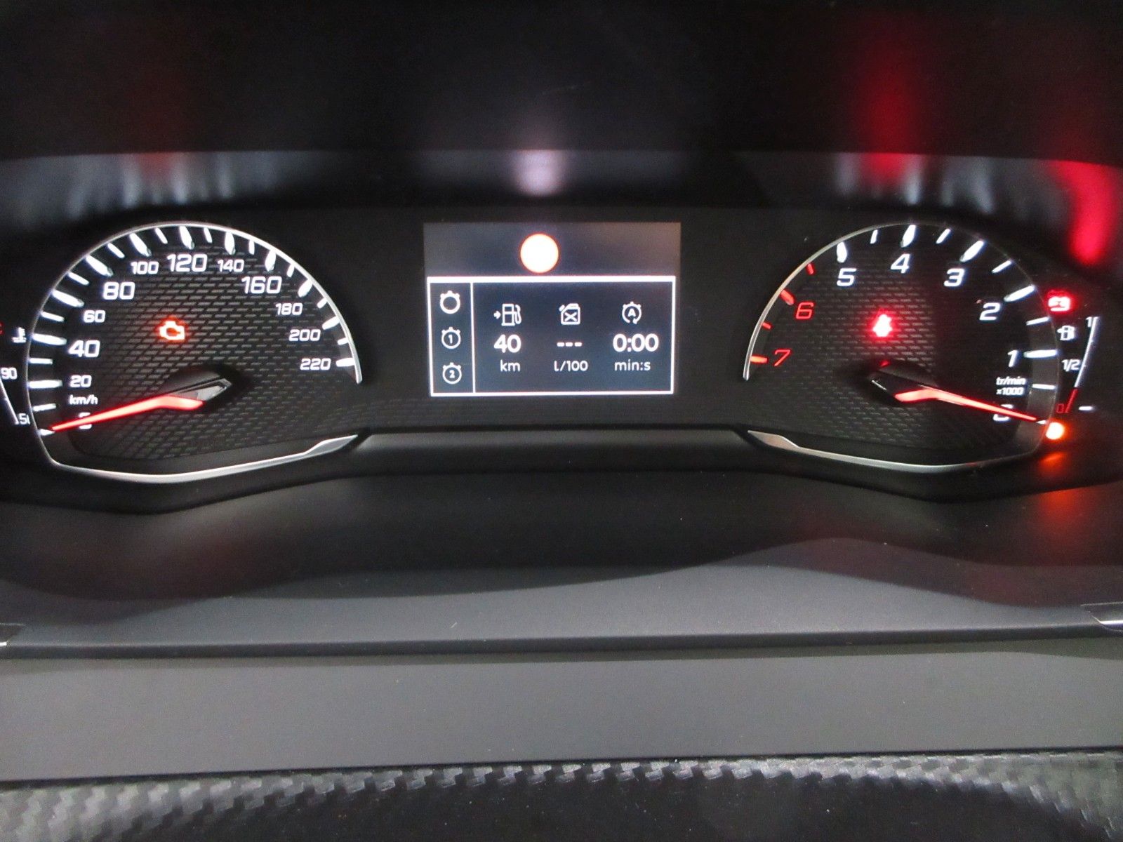 Fahrzeugabbildung Peugeot 208 Active Pack 1.2T LED/NAVI/PDC/ALU/TEMPOMAT