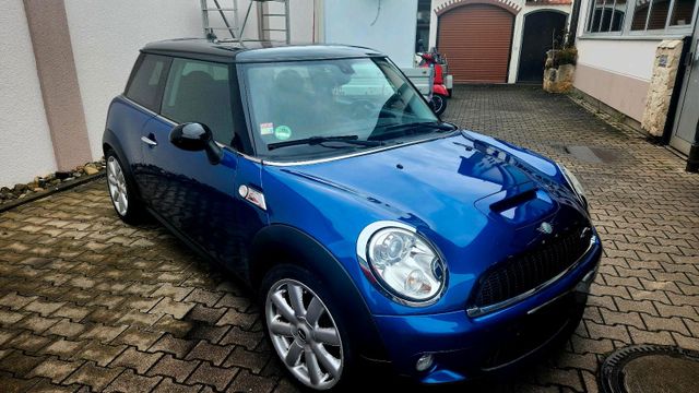 MINI Mini cooper  S mit JCW Kit ab Werk