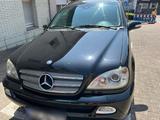 Mercedes-Benz Mercedes ml 270 Check Heft gepflegt - gebrauchte Mercedes-Benz ML 270 aus dem Jahr 2003