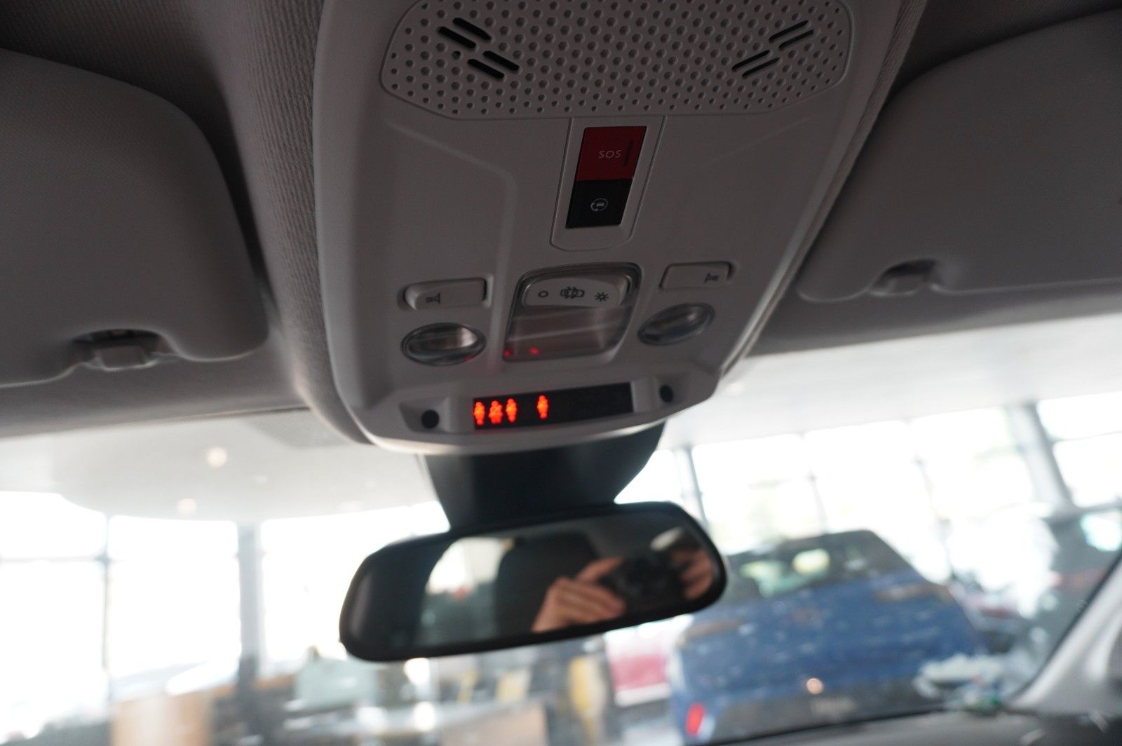 Fahrzeugabbildung Opel Corsa-e F EDITION 7KW NAVI/VIRT/TEMP/DAB/WÄRMEP.