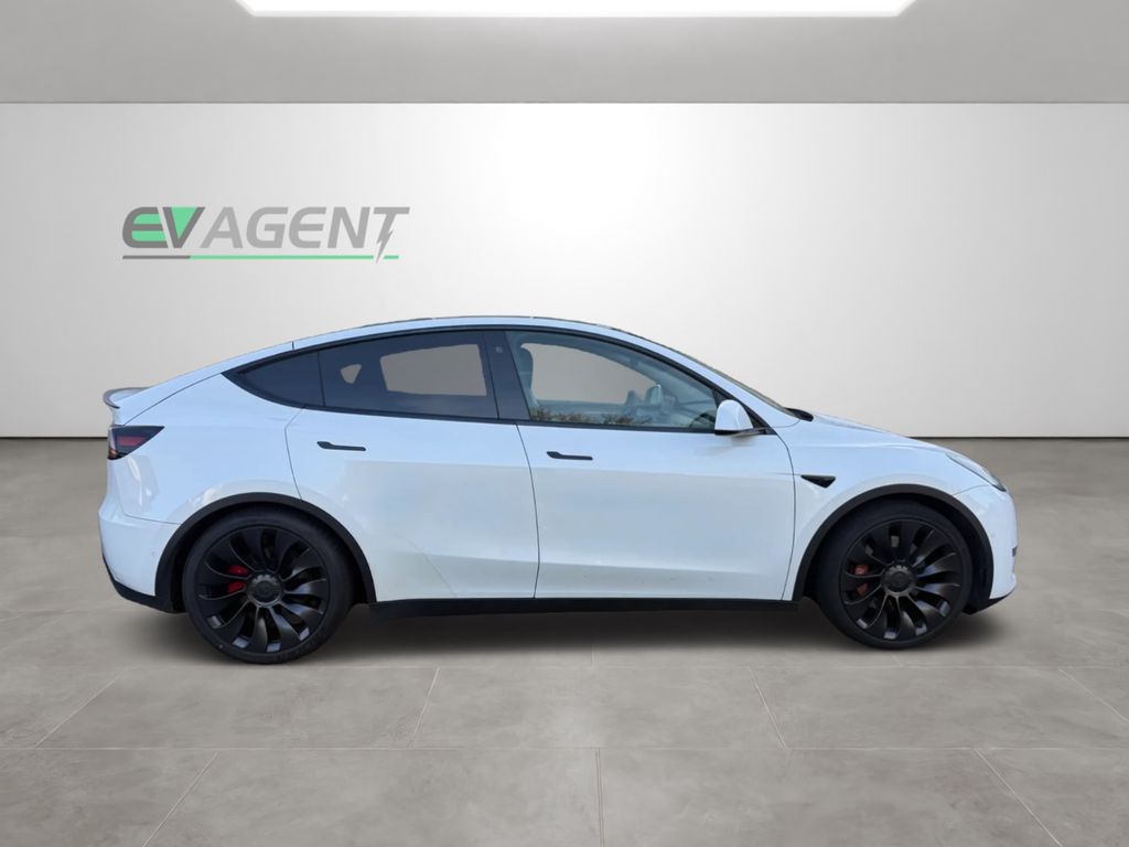Image of Tesla Model Y