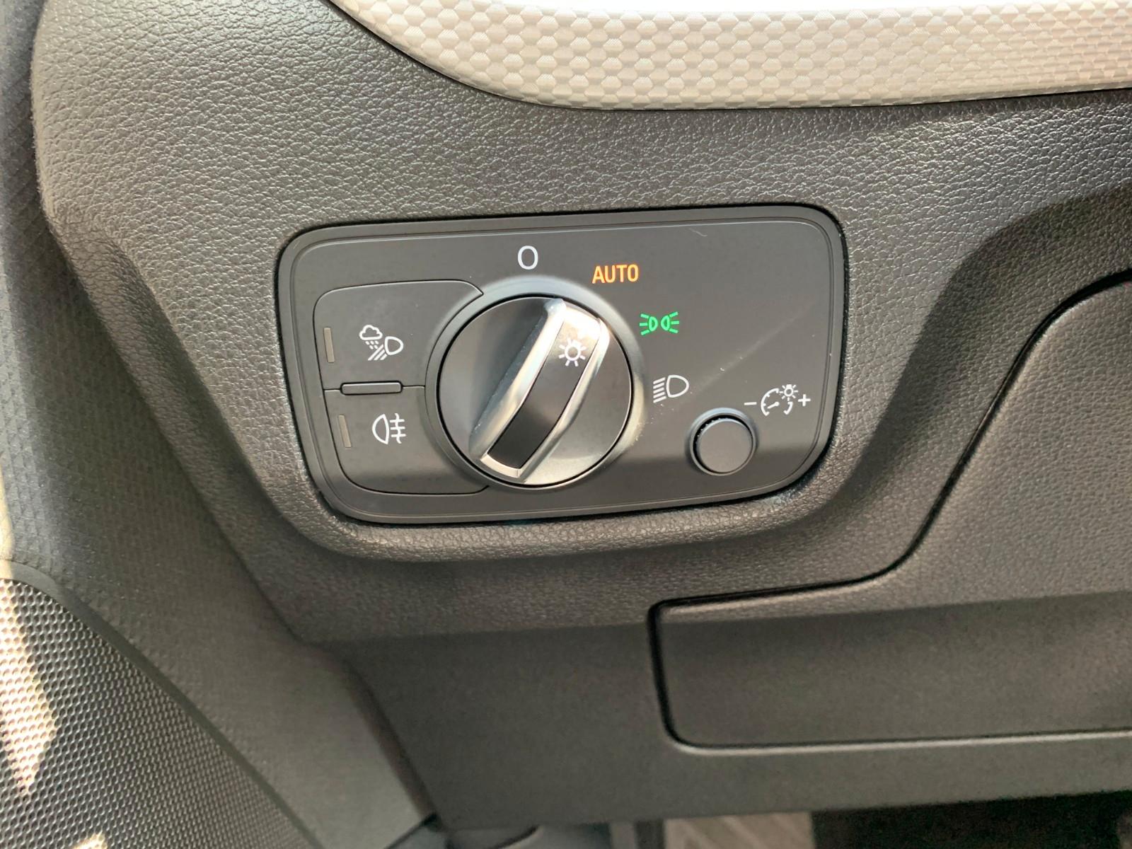 Audi Q2 35TFSI S-line MATRIX+Kamera+elek.Klappe+ACC, миниатюра 27