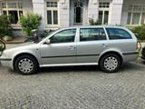 Skoda Octavia Kombi  2001  225.000 km  ... - gebrauchte Skoda Octavia aus dem Jahr 2001