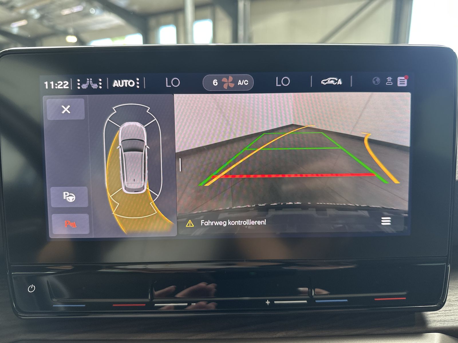 Fahrzeugabbildung SEAT Leon ST 2.0 TDI Xcellence DSG NAV+LED+ACC+KAMERA