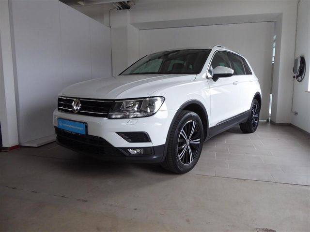 Volkswagen Tiguan JOIN 2.0 TDI DSG 4Motion Navi AHK ACC PDC