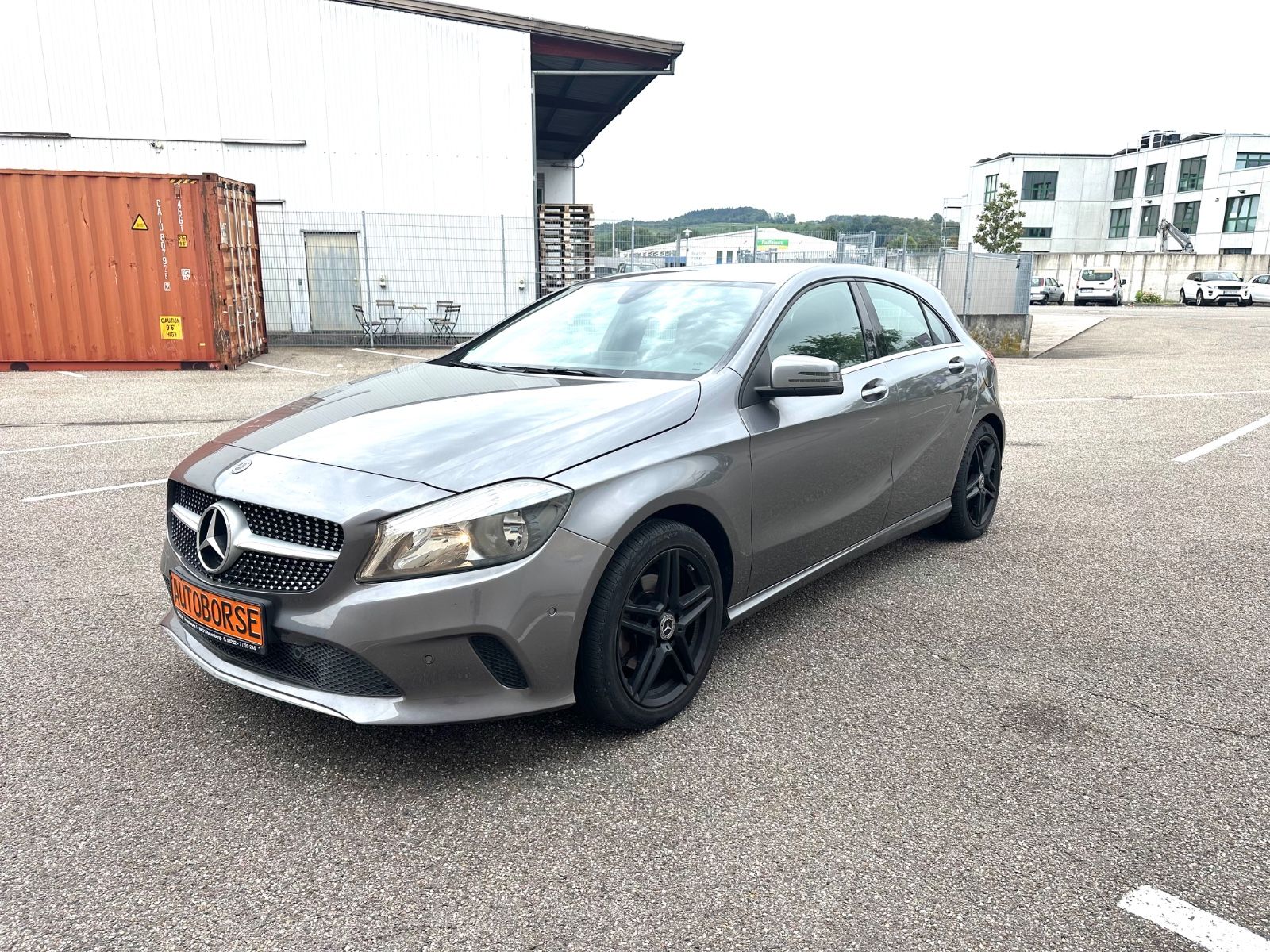 MERCEDES-BENZ A 180 BlueEfficiency.