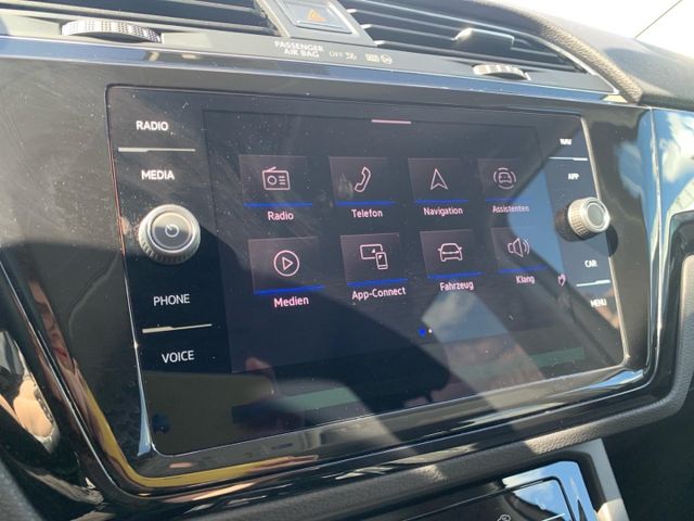 Touran Move 1.5 TSI Navi ACC Apple CarPlay