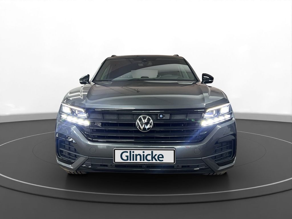 Volkswagen Touareg — hlavná fotografia