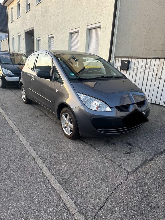 Mitsubishi Colt