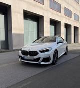 BMW M235i xDrive Gran Coupé LED Kamera Panorama - BMW M235: Limousine