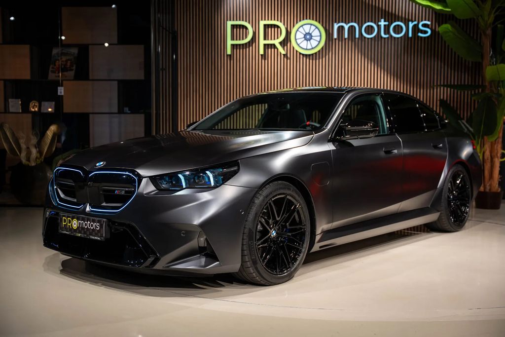 Image of BMW M5