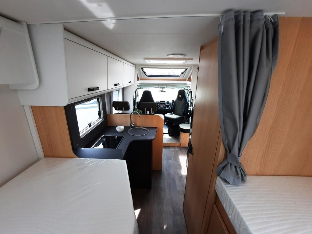 Fahrzeugabbildung Sunlight T 67S Adventure Edition Verfüg./Sparen Sie 3.882
