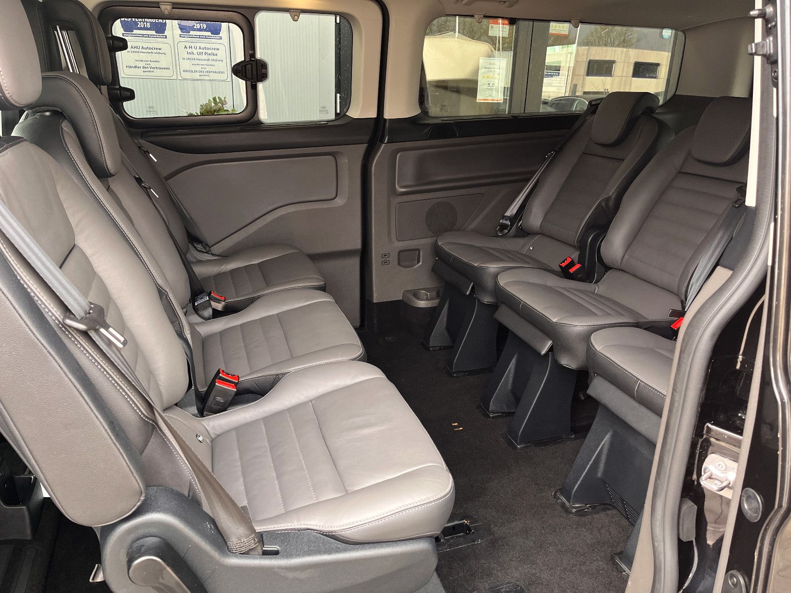 Fahrzeugabbildung Ford Tourneo Custom Titanium X L2 Autom.