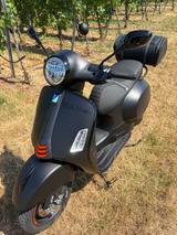 Vespa GTS 125  Supersport MY24 5.800 KM TÜV NEU - ROLLER 80
