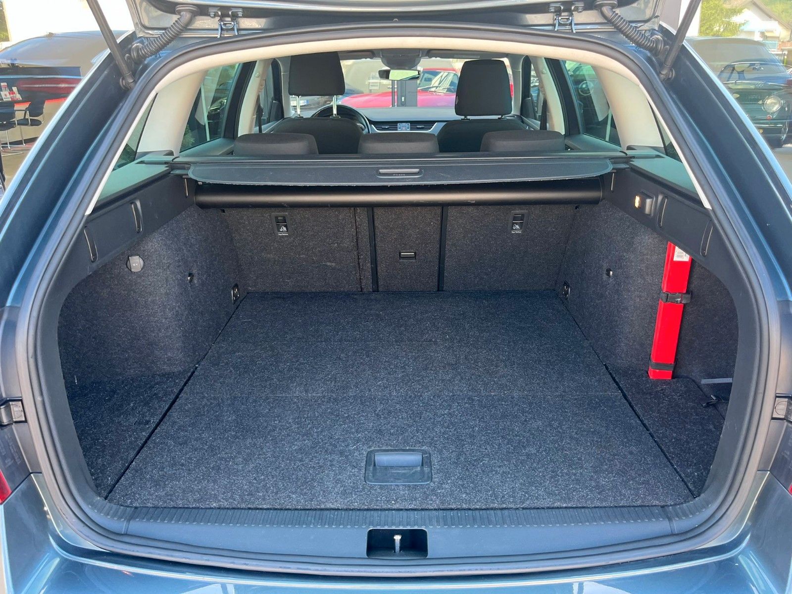 Fahrzeugabbildung SKODA Octavia 1.4 TSI Combi Drive*RFK*AHK*PDC*LED*