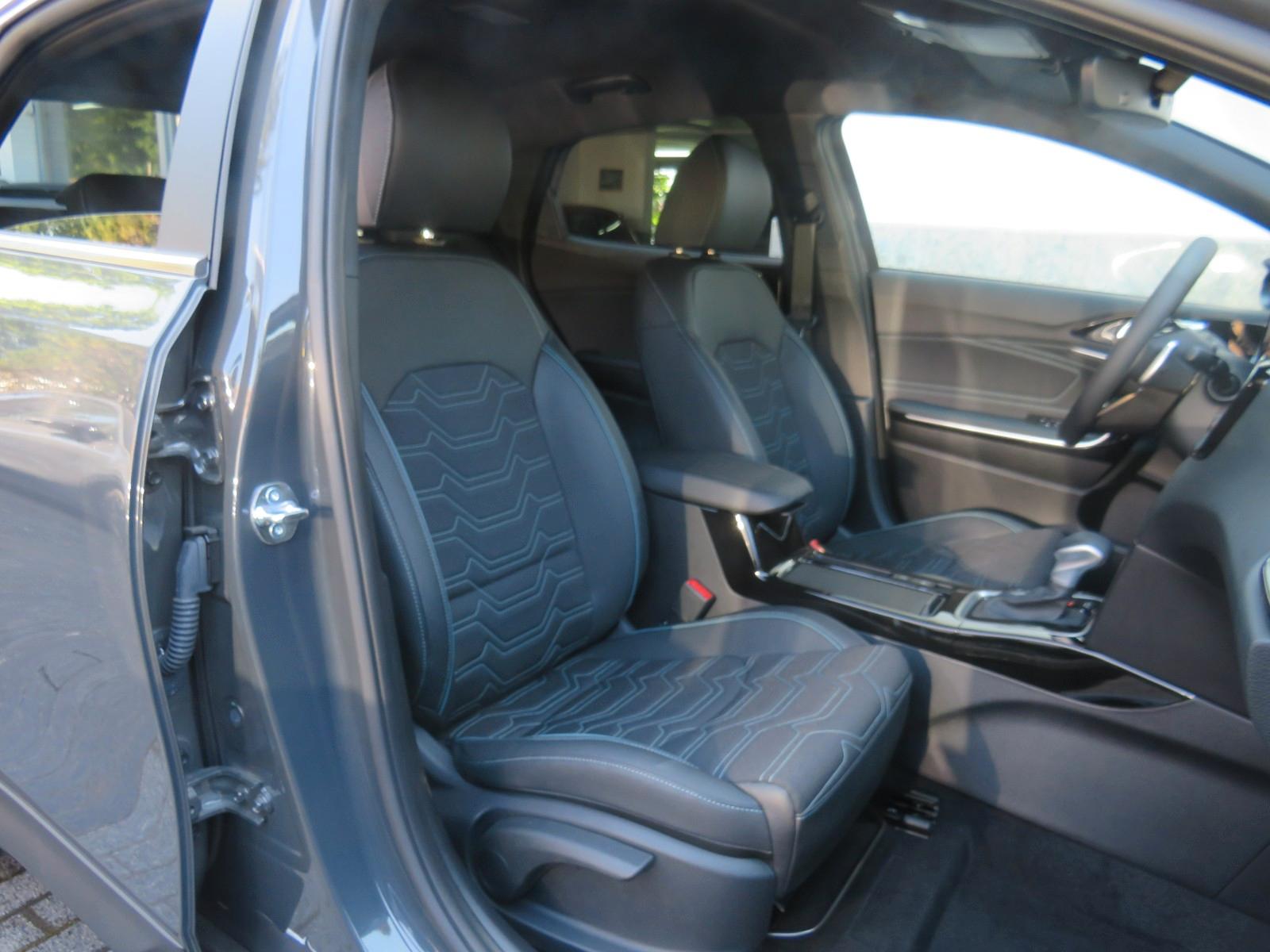 Kia XCeed Steel Edition // R-Kam, ACC, DAB, LED