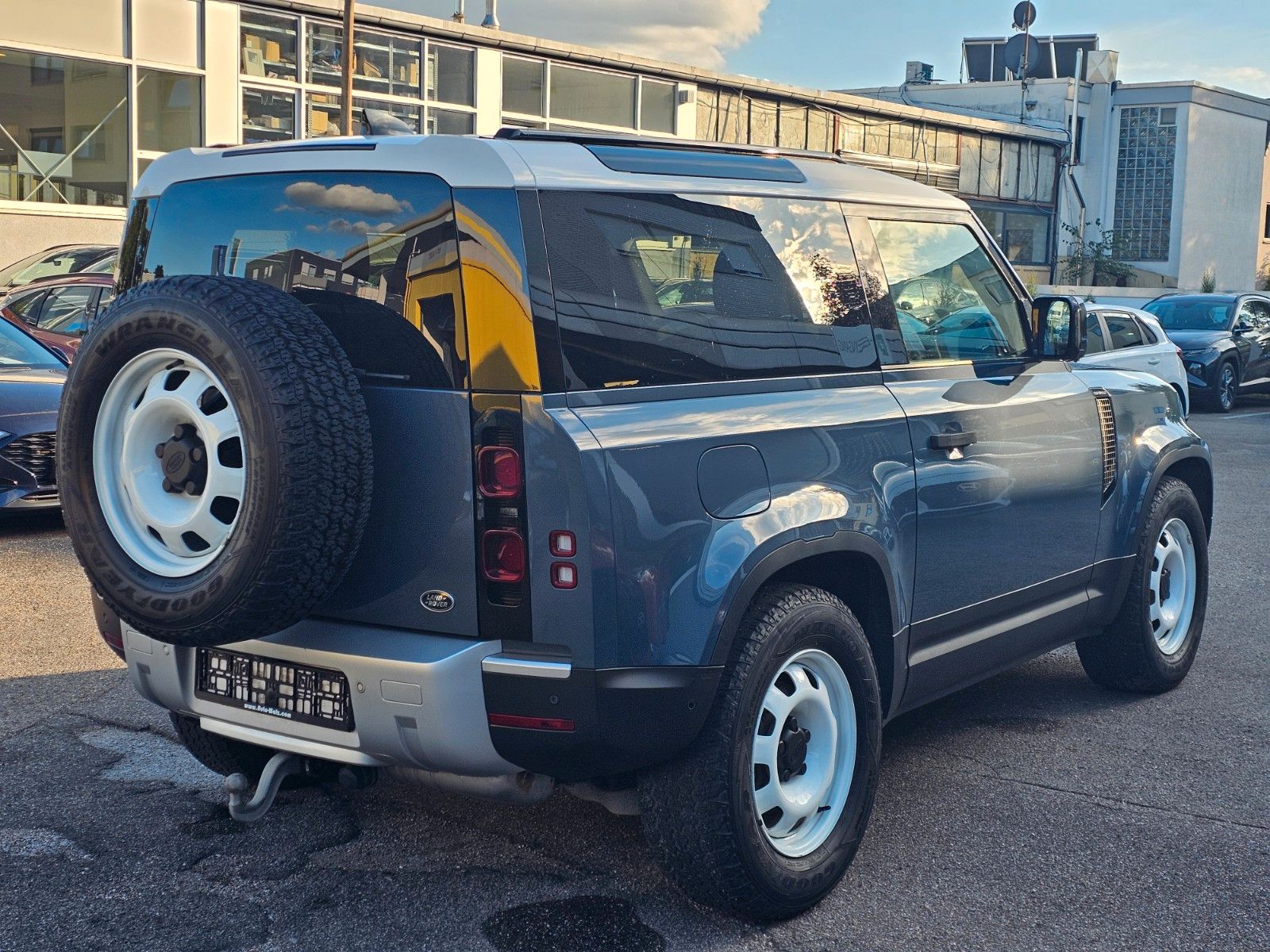 Land Rover Defender D200 90 X-Dynamic SE foto 5