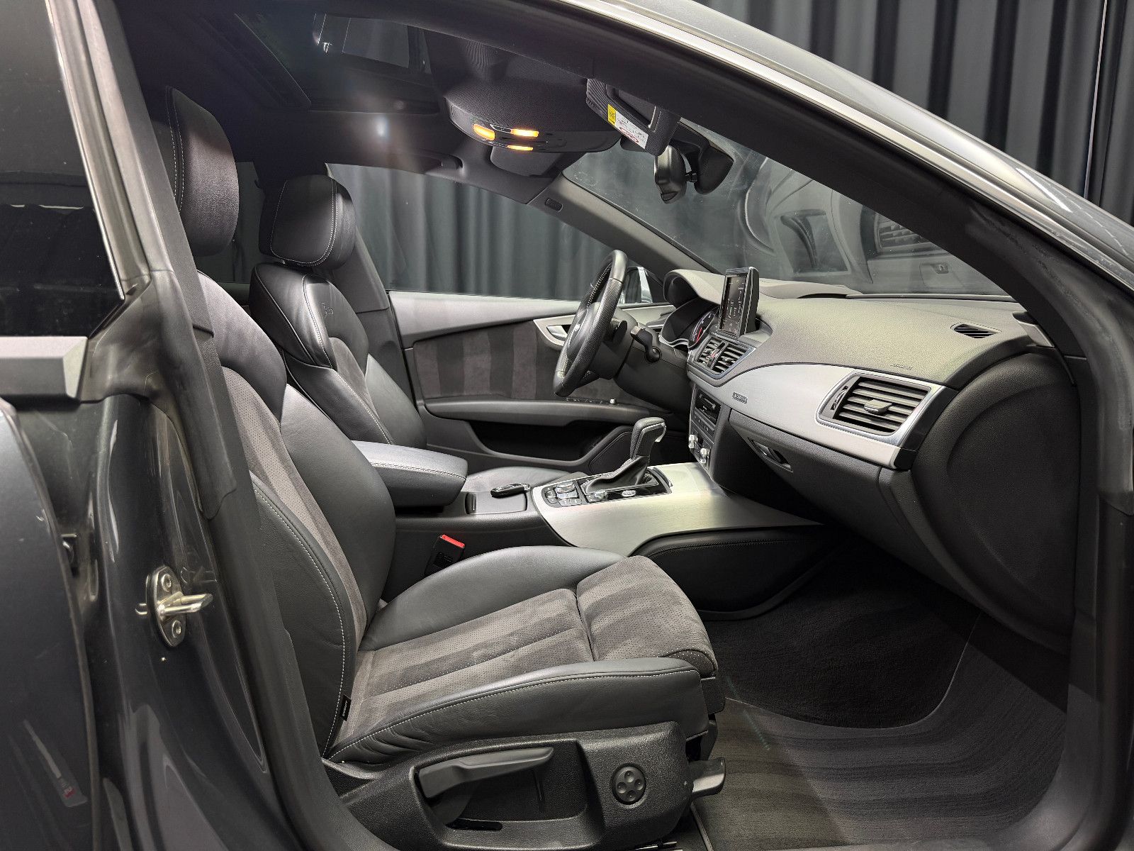 Fahrzeugabbildung Audi A7 Sportback 3.0 TDI quattro |S-LINE|HuD|PANO