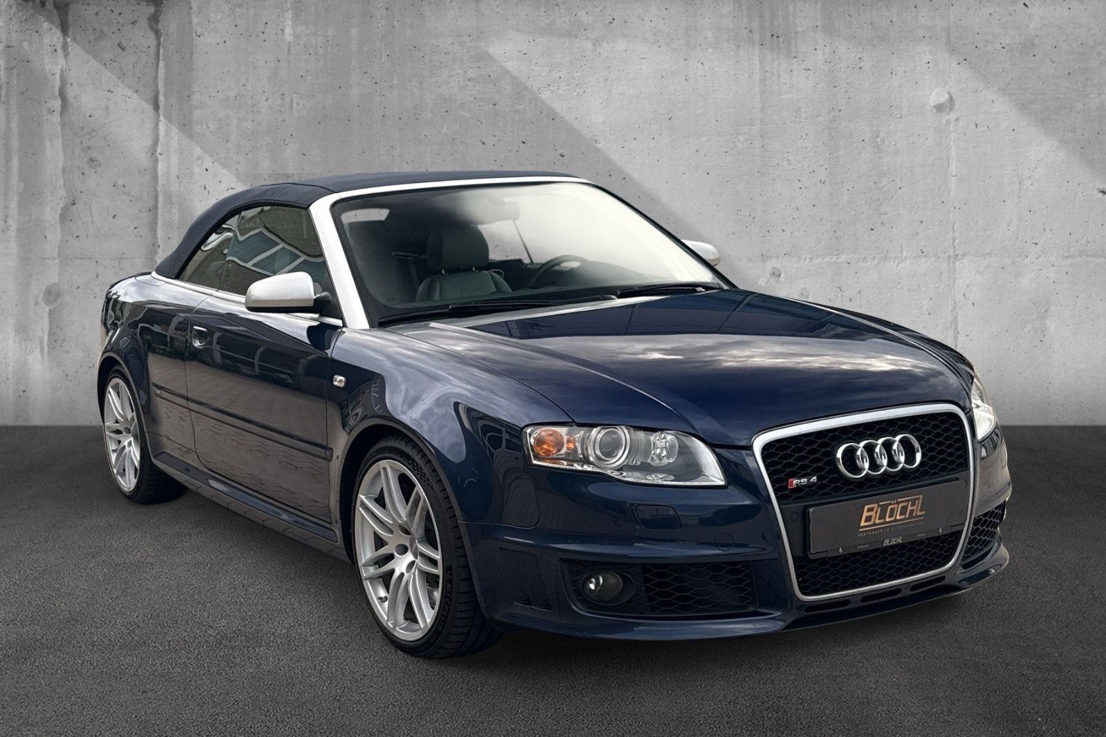 Fahrzeugabbildung Audi RS4 Cabrio*Top Zustand*Scheckheft*Sammler
