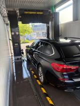 BMW 540i xDrive Touring 8fach Alu, HUD, AHK - BMW 540 in Freiburg