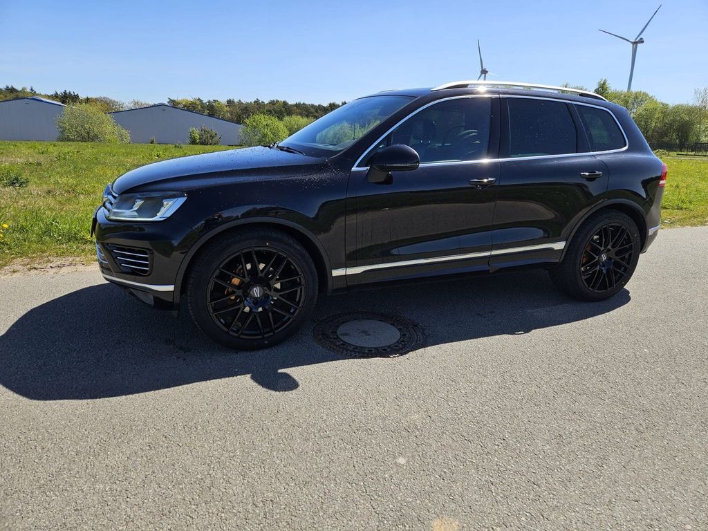 Image of Volkswagen Touareg