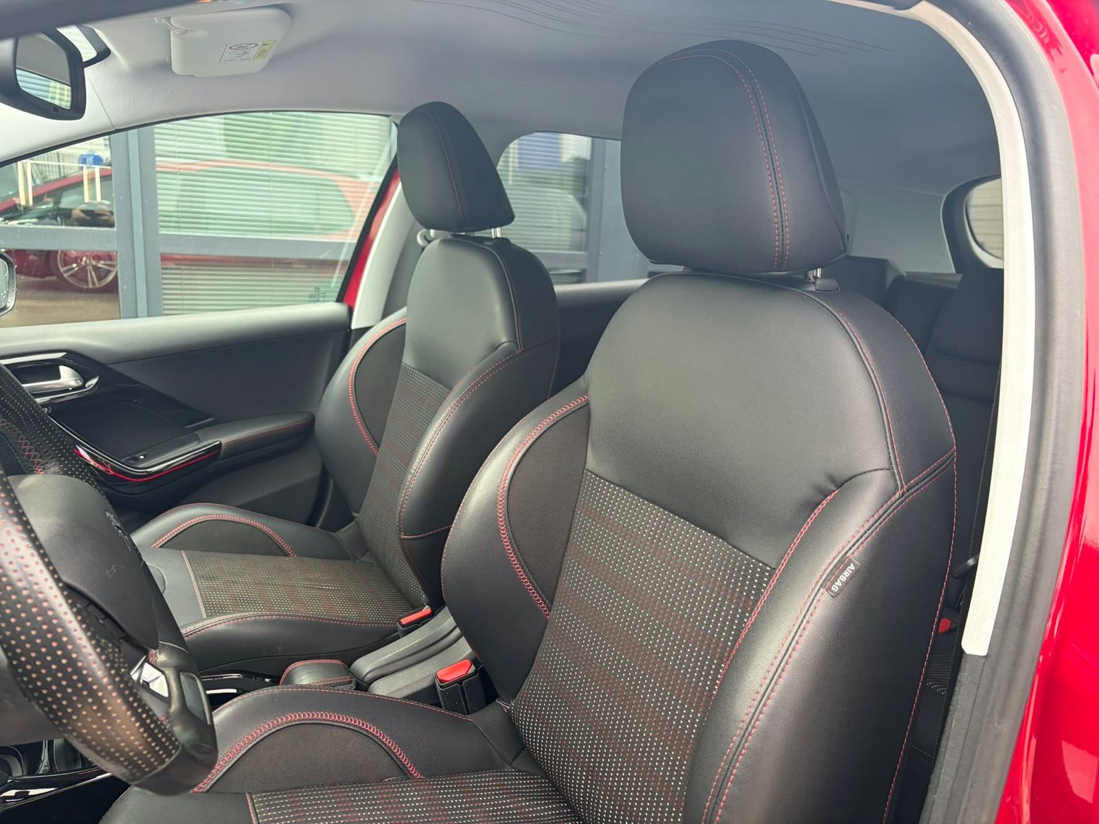 PEUGEOT 2008 2008 GT-Line*Automatik*Kamera*Klimaauto*Tempomat, Ansicht 13