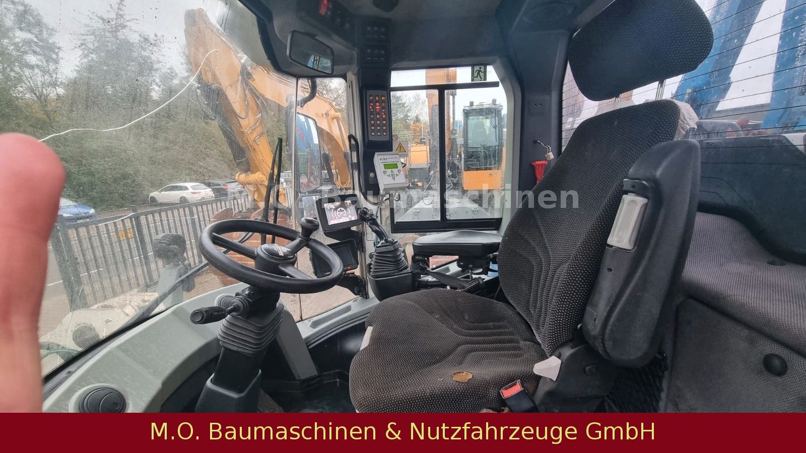 Fahrzeugabbildung Liebherr L 556 2Plus2 / ZSA / AC /SW /