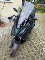 Yamaha XMAX 125 Tech Max - YAMAHA T 125 MAX