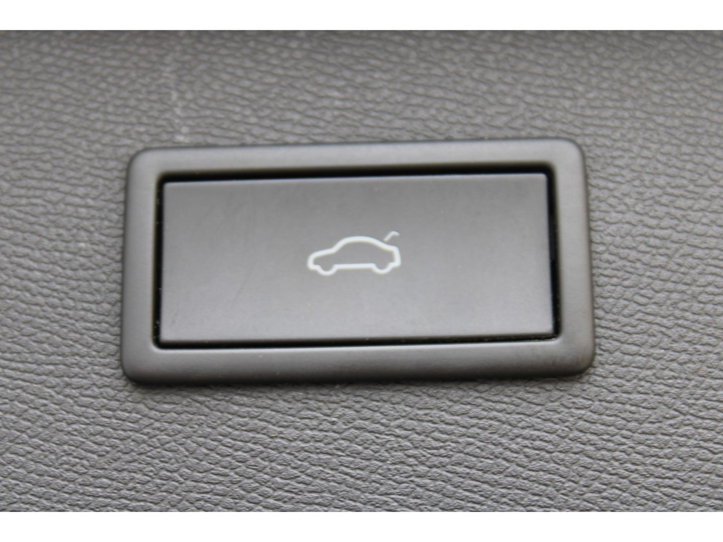 Fahrzeugabbildung CUPRA Formentor VZ 4Drive ACC LED TWA RFK el. Heckkl.