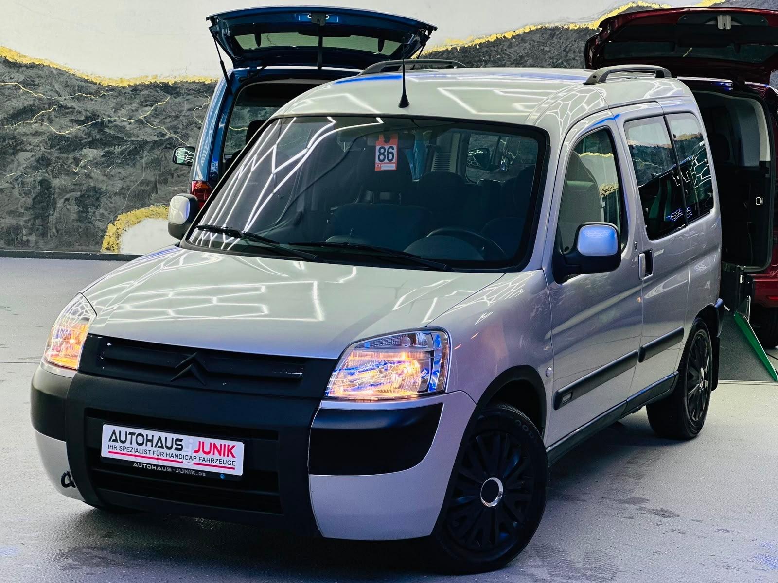 Citroën Berlingo-Schwneksitz-Behindertengerecht-Rampe