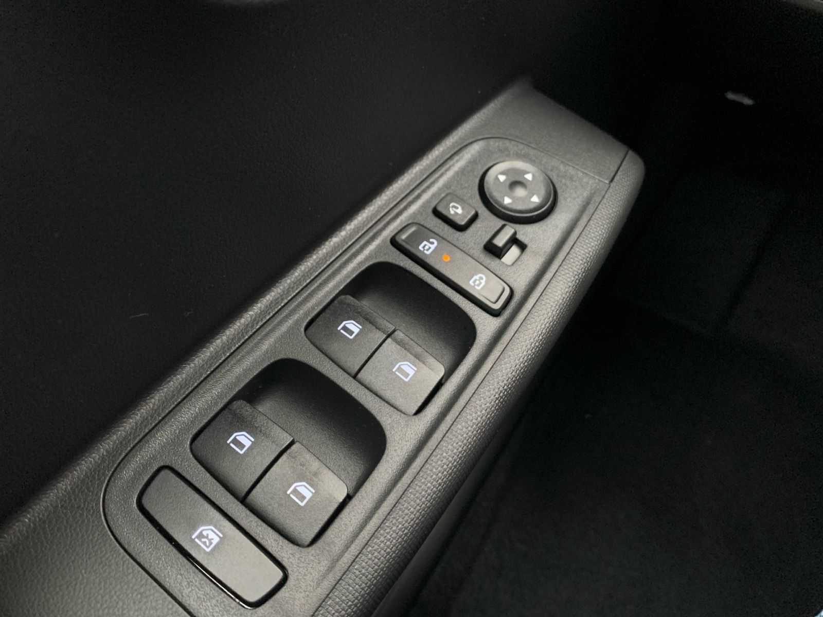 Fahrzeugabbildung Hyundai INSTER EV 42 kWh Select Navi