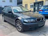 BMW 318 Benziner 2003 225.348km Und TÜV 05... - BMW 225 Kombi Gebrauchtwagen