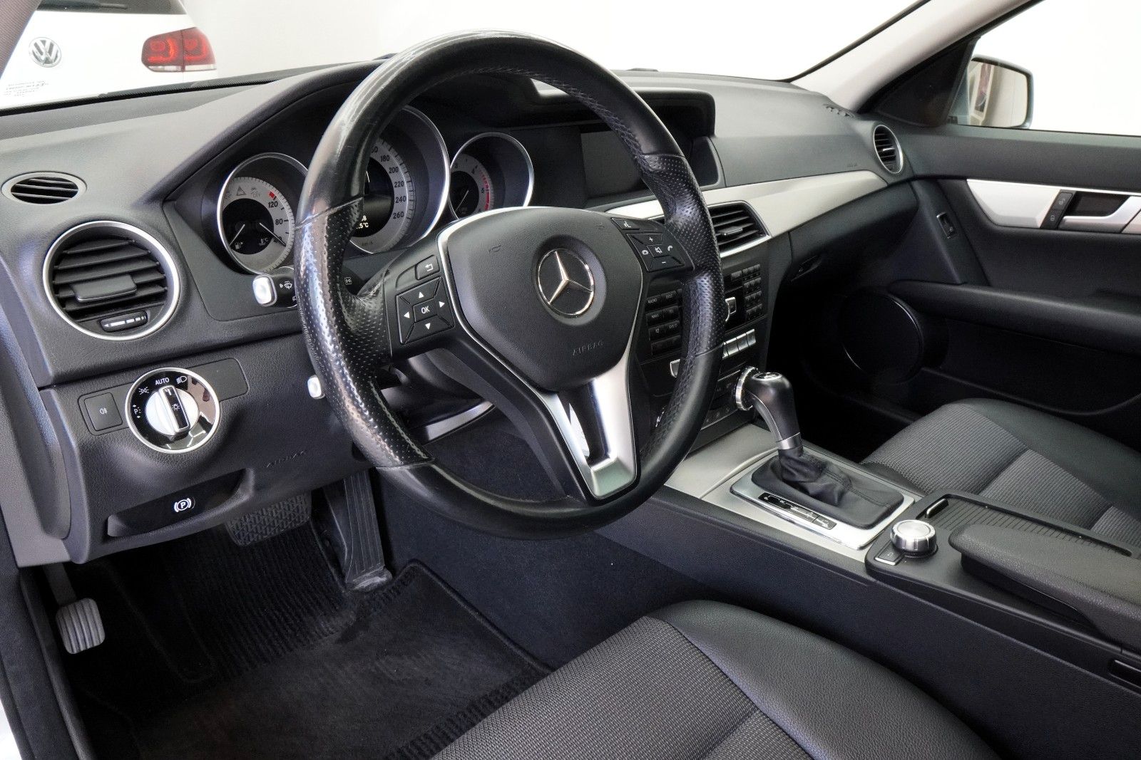 Fahrzeugabbildung Mercedes-Benz C 220 T CDI *Autom.*Navi*Xenon*Shz*Pano*AHK*