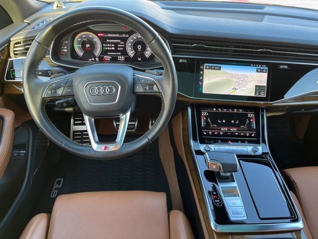 Fahrzeugabbildung Audi Q8 60 TFSIe quattro S line tiptronic KLIMA LED L