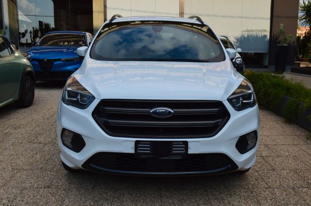 Ford Kuga 1.5 TDCI 120 CV S&S 2WD ST-Line Busine